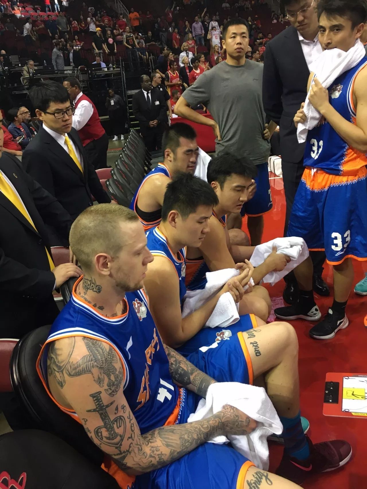 关于埃因霍温今夜更衣室发声，志在CBA常规赛名次提升，底气十足，纪律约束更严格的信息